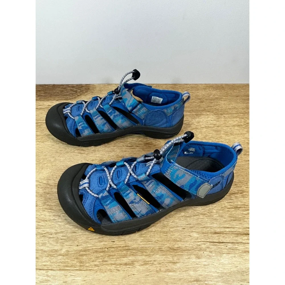 Keen Newport H2 Blue Camo Waterproof Hiking Sport Sandals Womens 6 EU 39